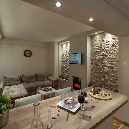 Gold Apartman فرساك المظهر الخارجي الصورة