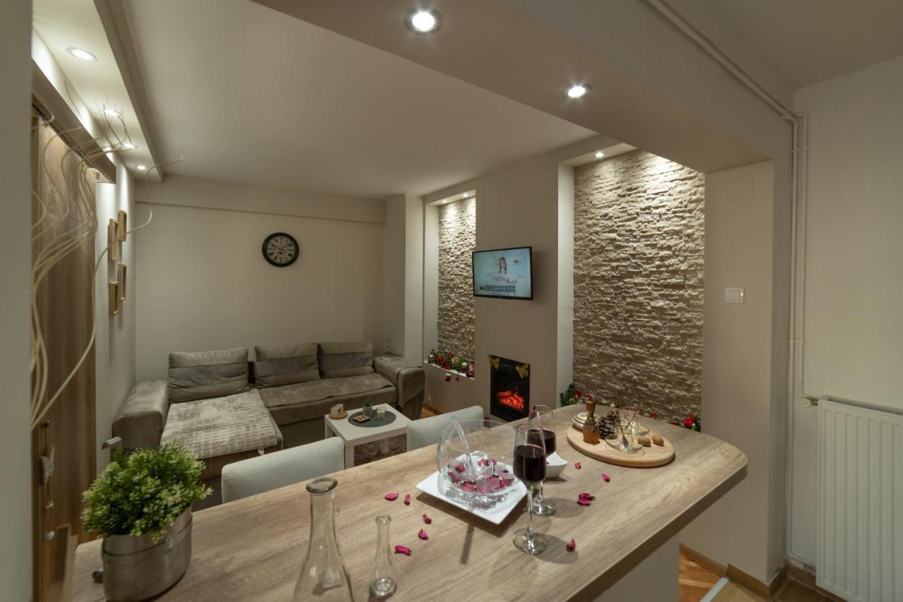 Gold Apartman فرساك المظهر الخارجي الصورة