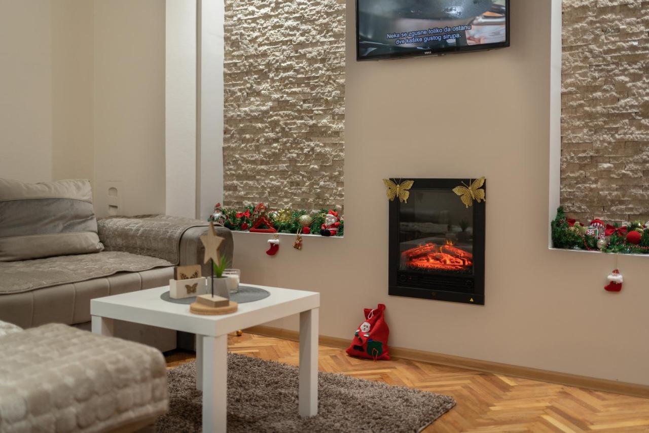 Gold Apartman فرساك المظهر الخارجي الصورة